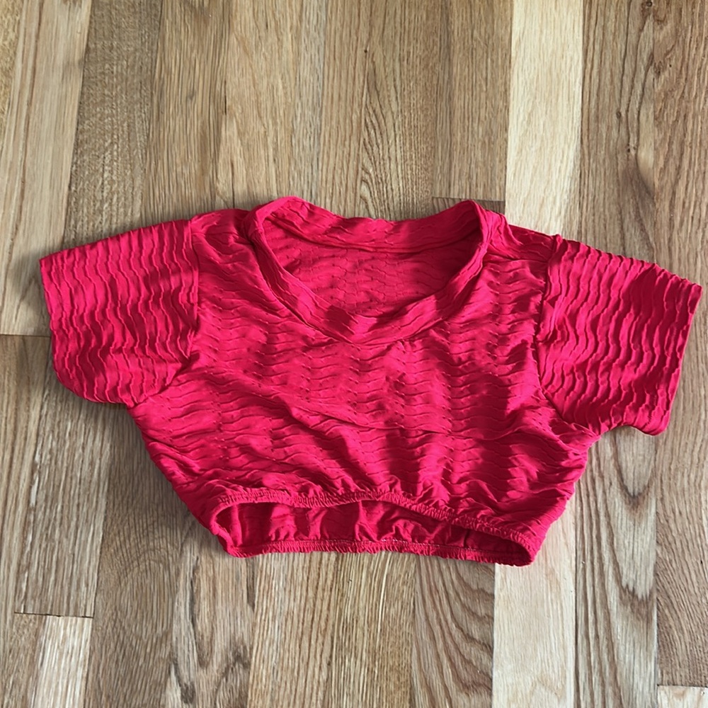 Red Original Ultra Cropped Tee